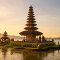 Iconic Bedugul Scenic Photo Tour: Ulun Danu, Handara Gate & Wanagiri Hills