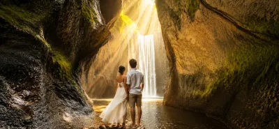 Tukad Cepung Waterfall: Guide to Bali's Cave Sunbeams