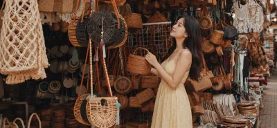 Ubud Art Market Bali: Shopping Guide for Souvenirs & Crafts