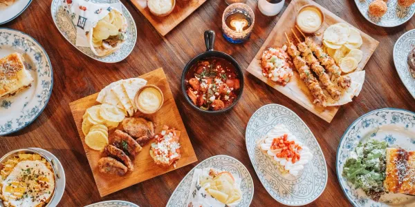 Noema Greek Restaurant Bar
