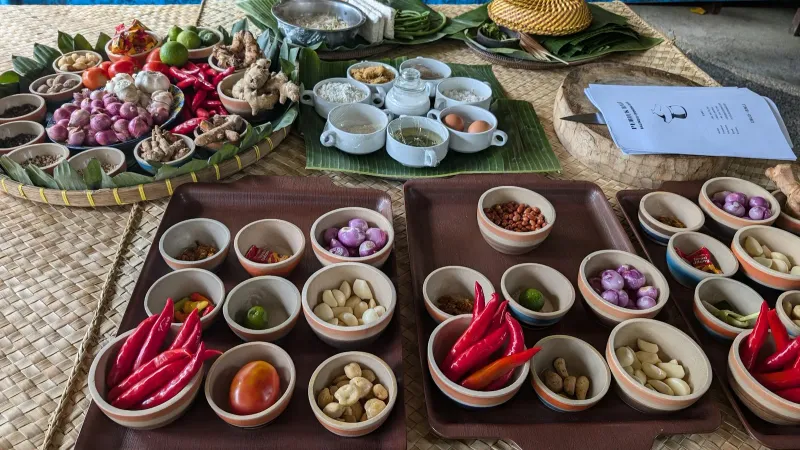 Authentic Balinese Cooking Experience with Periuk